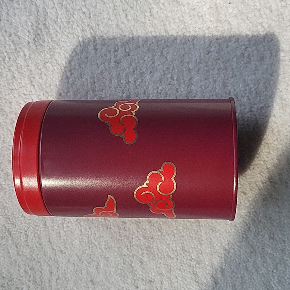 ✨️Rare✨️ Tea Tin -DavidsTea- Year of the Pig - Picture 3 of 6